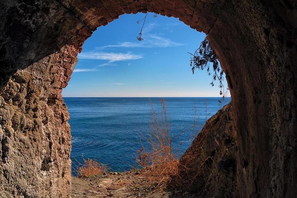 Maresuite Albissola Marina Buitenkant foto